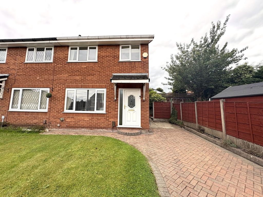 Property photo 1 of 18