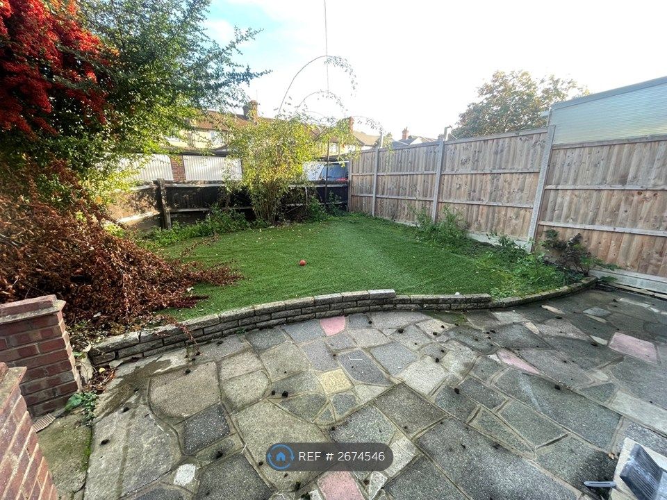 Property photo 3 of 14