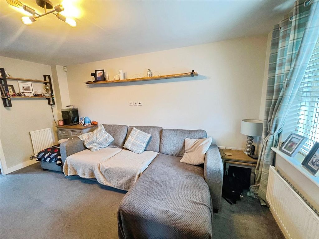 Property photo 2 of 18 6d2d1dc1-Img_5536.Jpeg