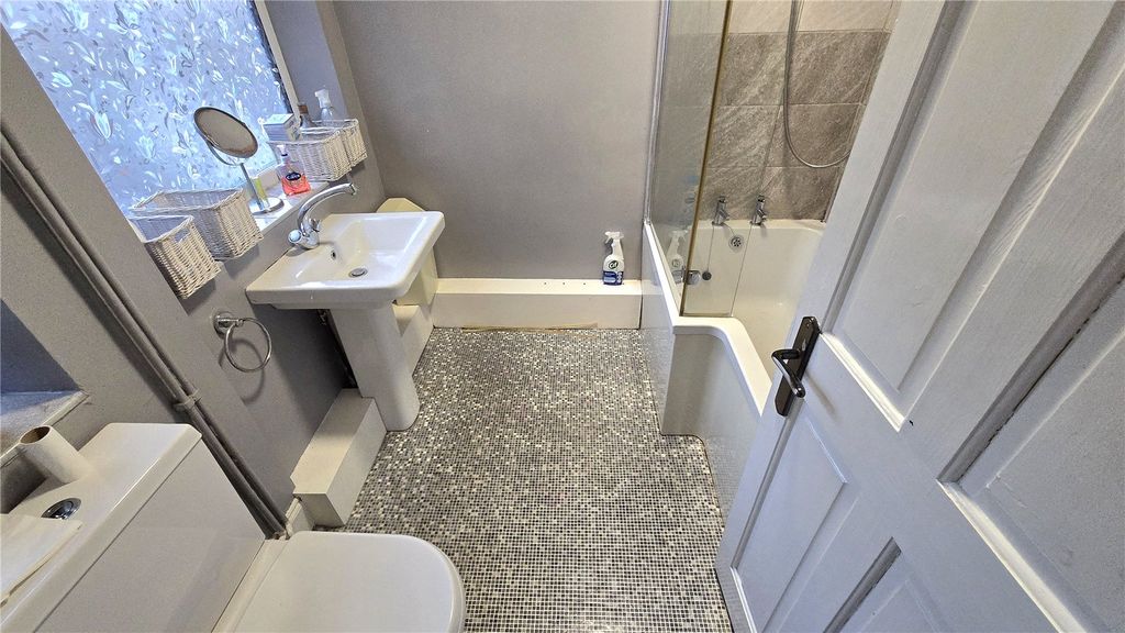 Property photo 3 of 9 Picture No. 08