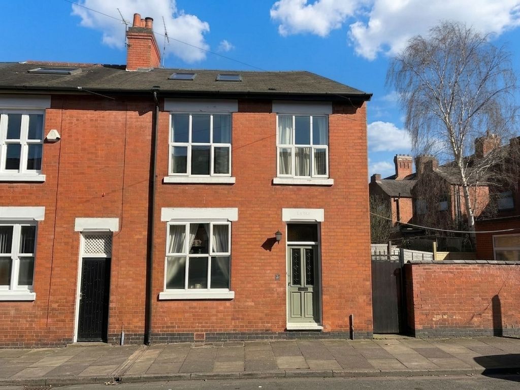 Property photo 1 of 37