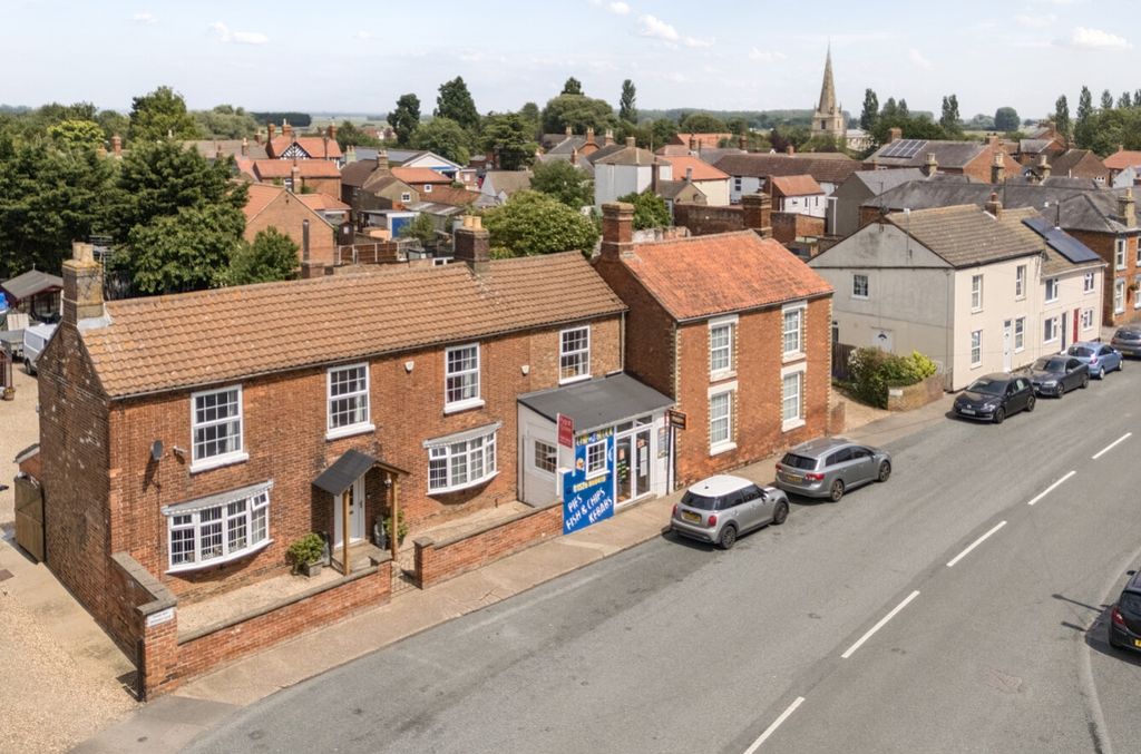 Property photo 1 of 30 1479104-7-6A318B43c54A8