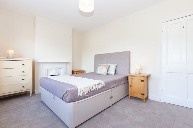 Property photo 3 of 9 204703