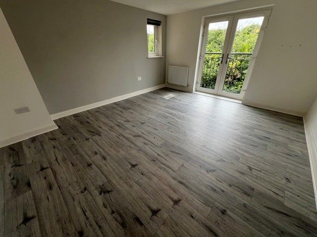 Property photo 2 of 6 Living Room