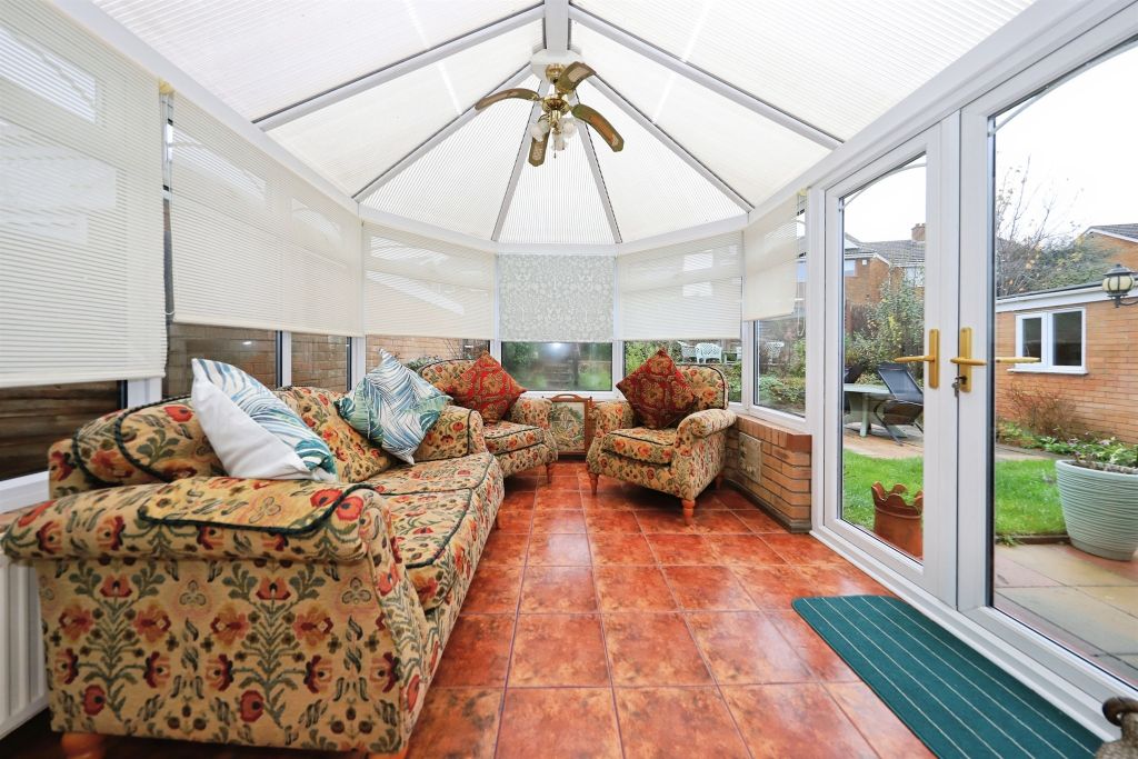 Property photo 3 of 17