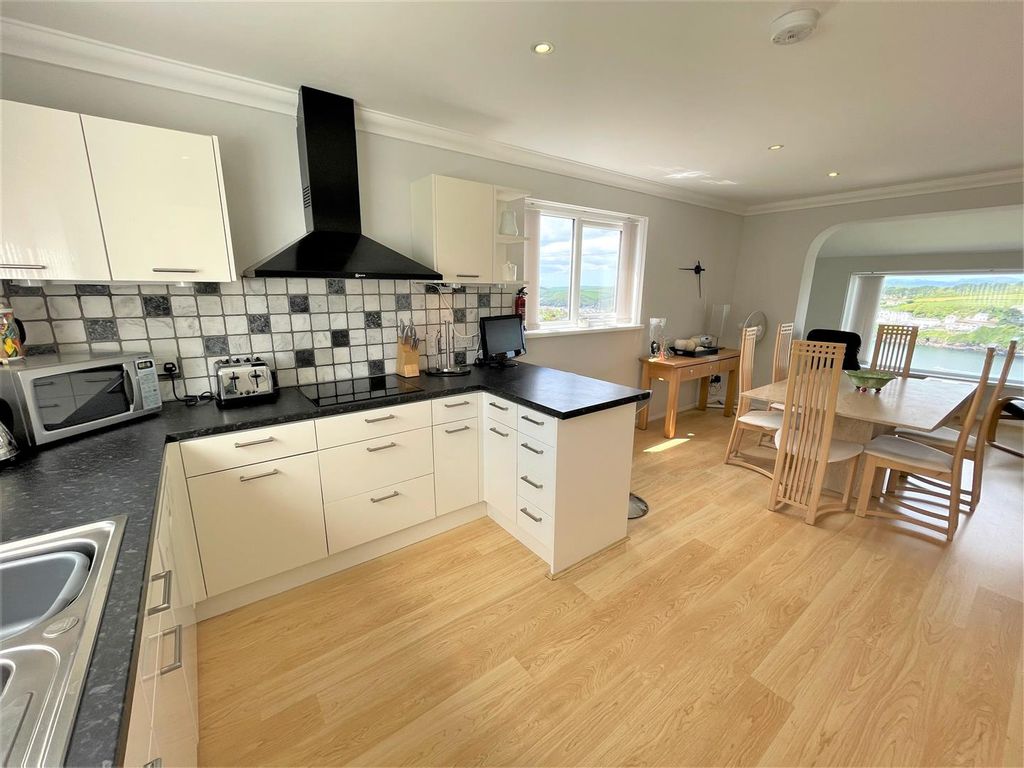 Property photo 3 of 19 Kitchen And Dining Room.Jpg