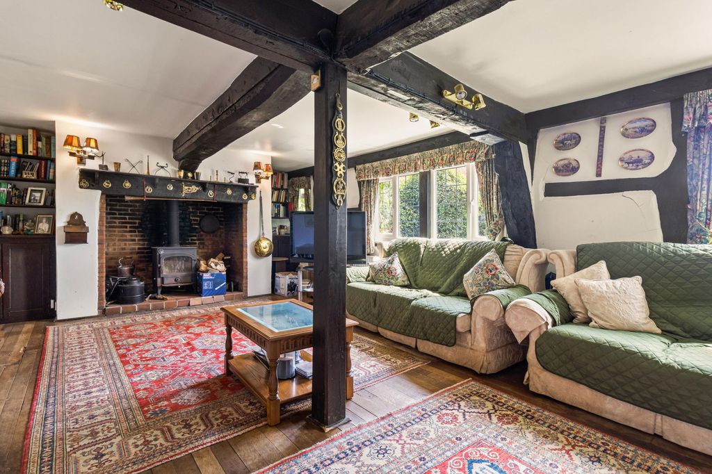 Property photo 3 of 13