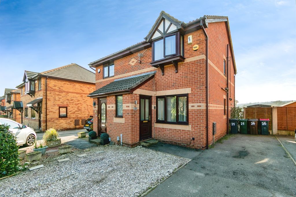 Property photo 1 of 15