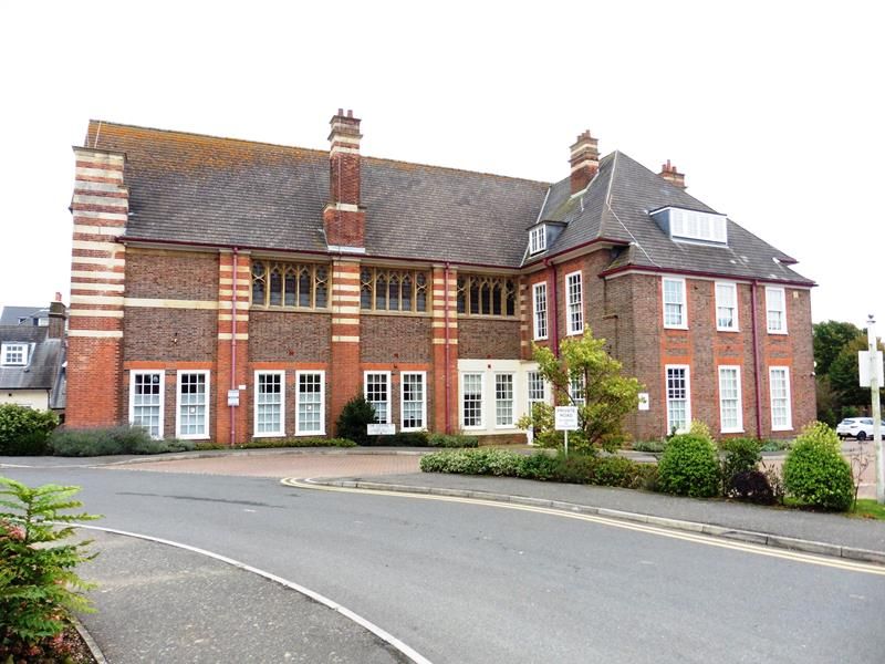 Property photo 3 of 6 Main Photo