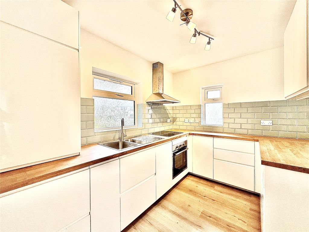 Property photo 2 of 9 Picture No. 02