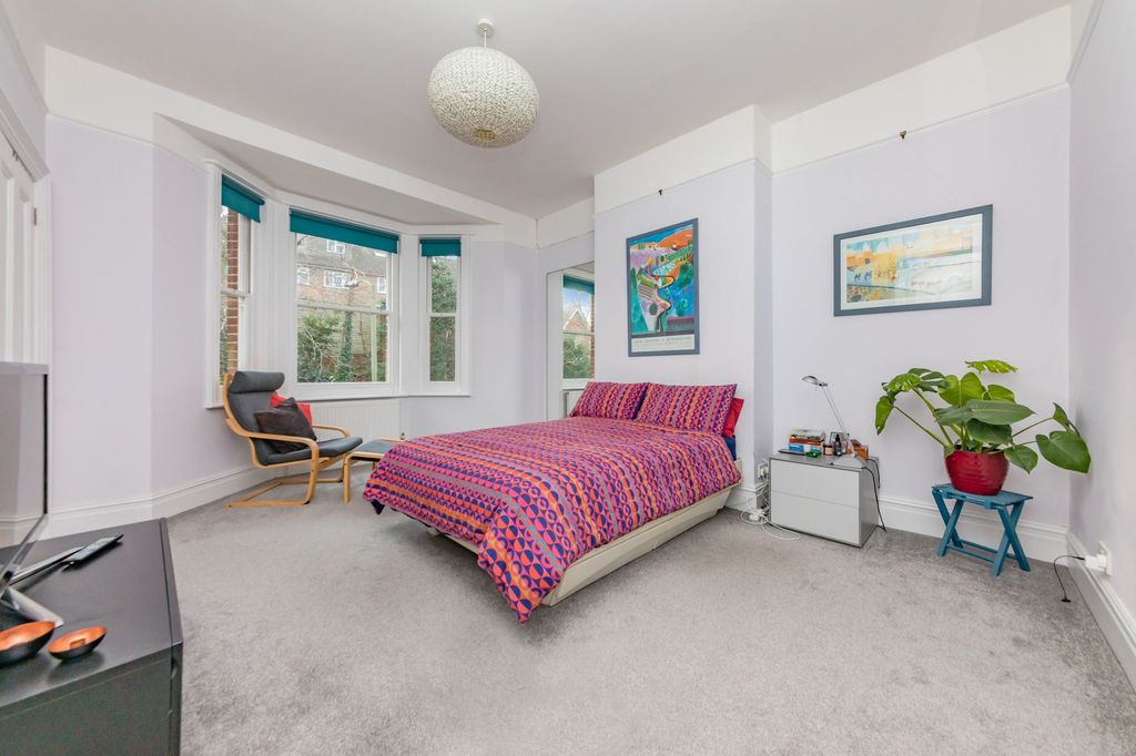 Additional image 17 of 7 bed semi-detached house for saleOffham Road, Lewes BN7