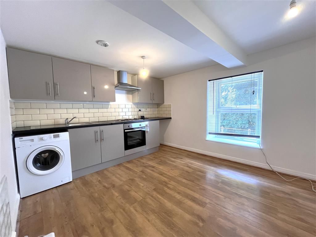 Property photo 1 of 5 Kitchen