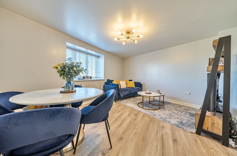 Property photo 2 of 15 Lounge Angle 1