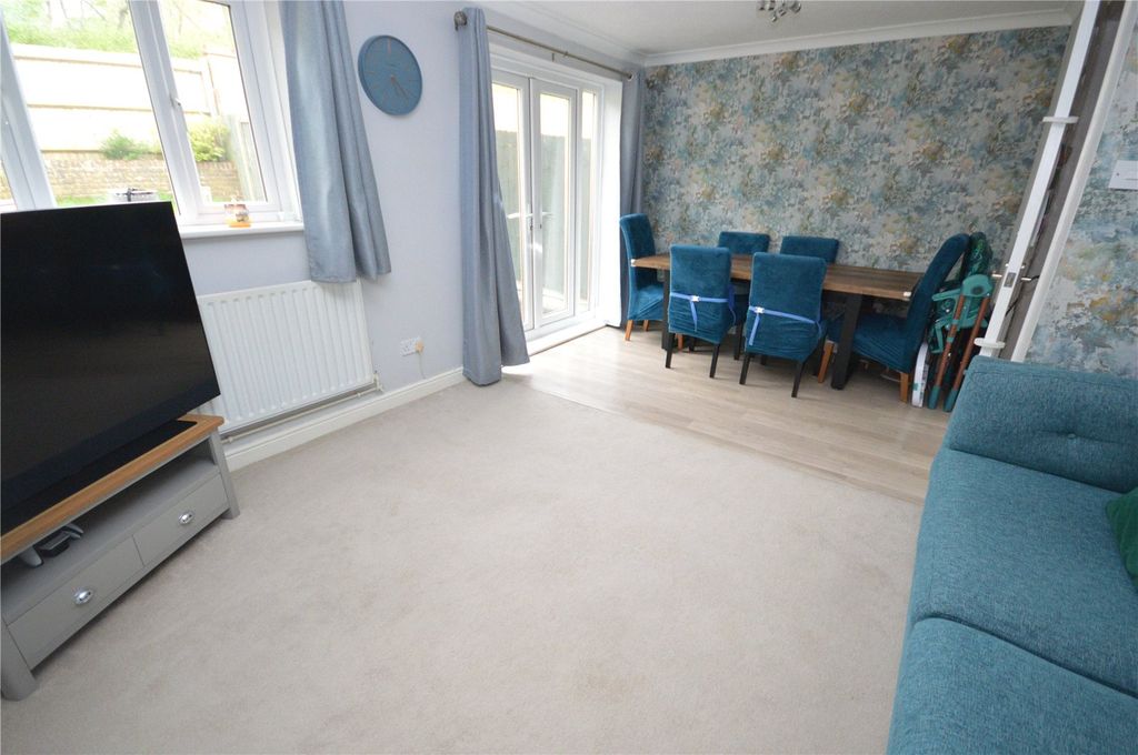 Property photo 3 of 13 Picture No. 36