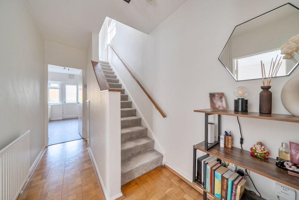 Property photo 3 of 16 1431224-6-69Bd215...