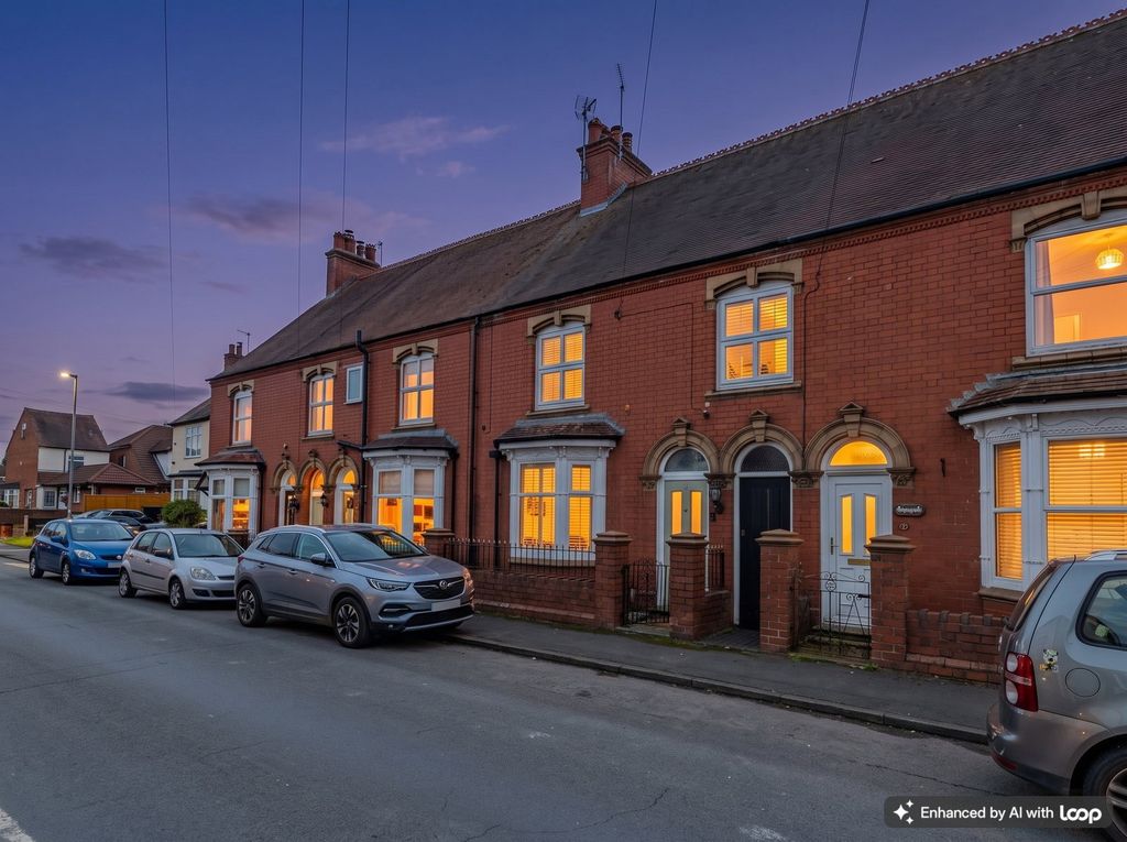 Property photo 2 of 51