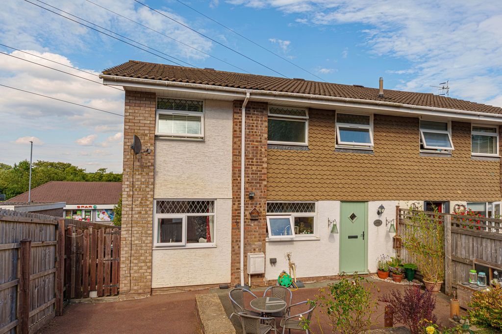 Property photo 1 of 44
