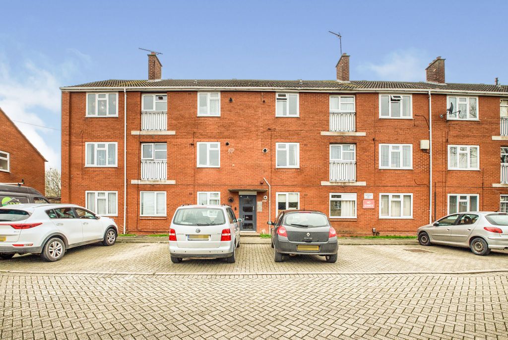 Property photo 1 of 11