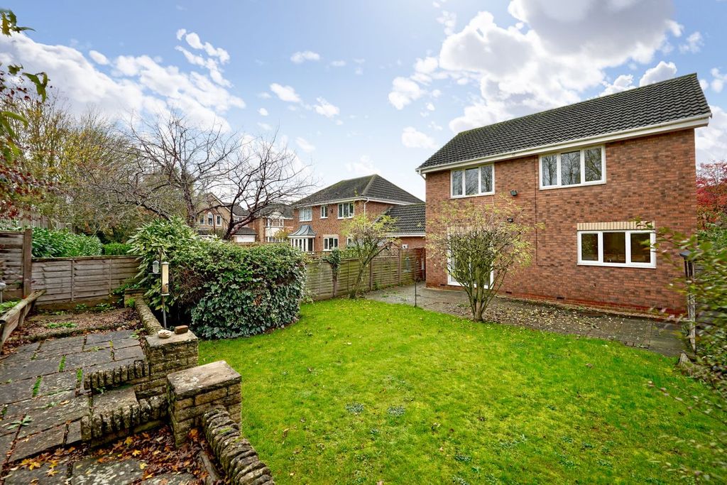 Property photo 3 of 16