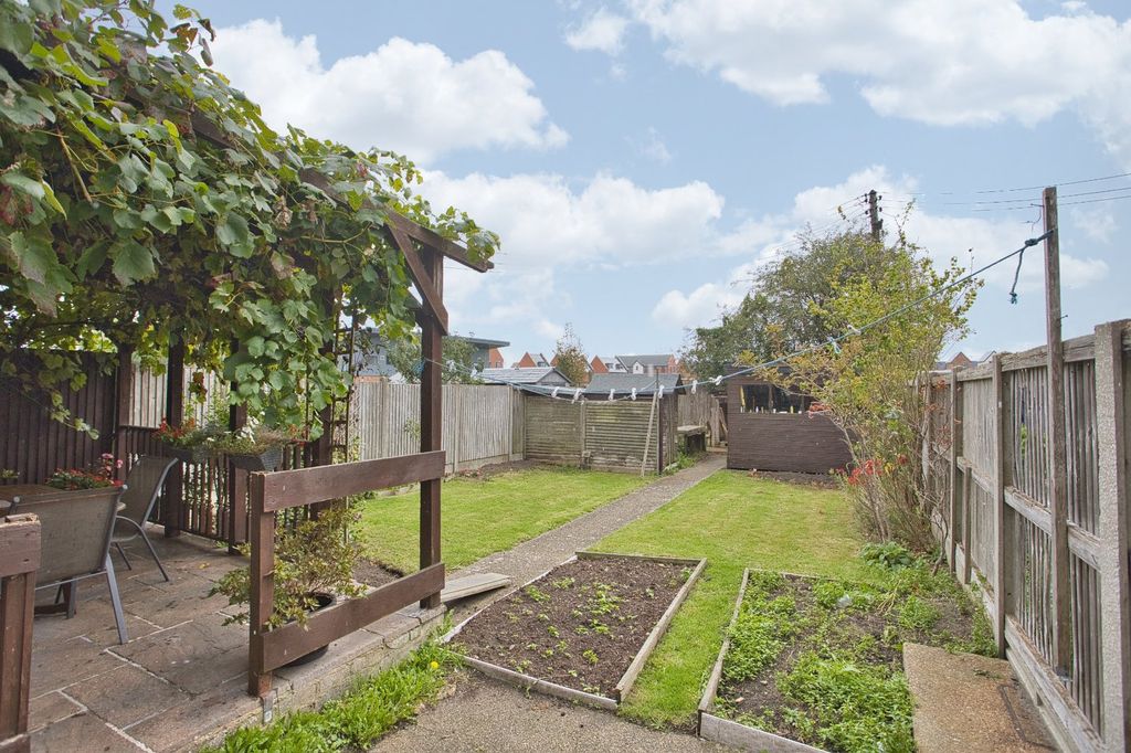 Property photo 2 of 13 Picture 2