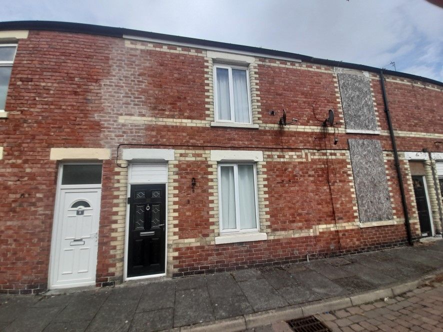 Property photo 1 of 3