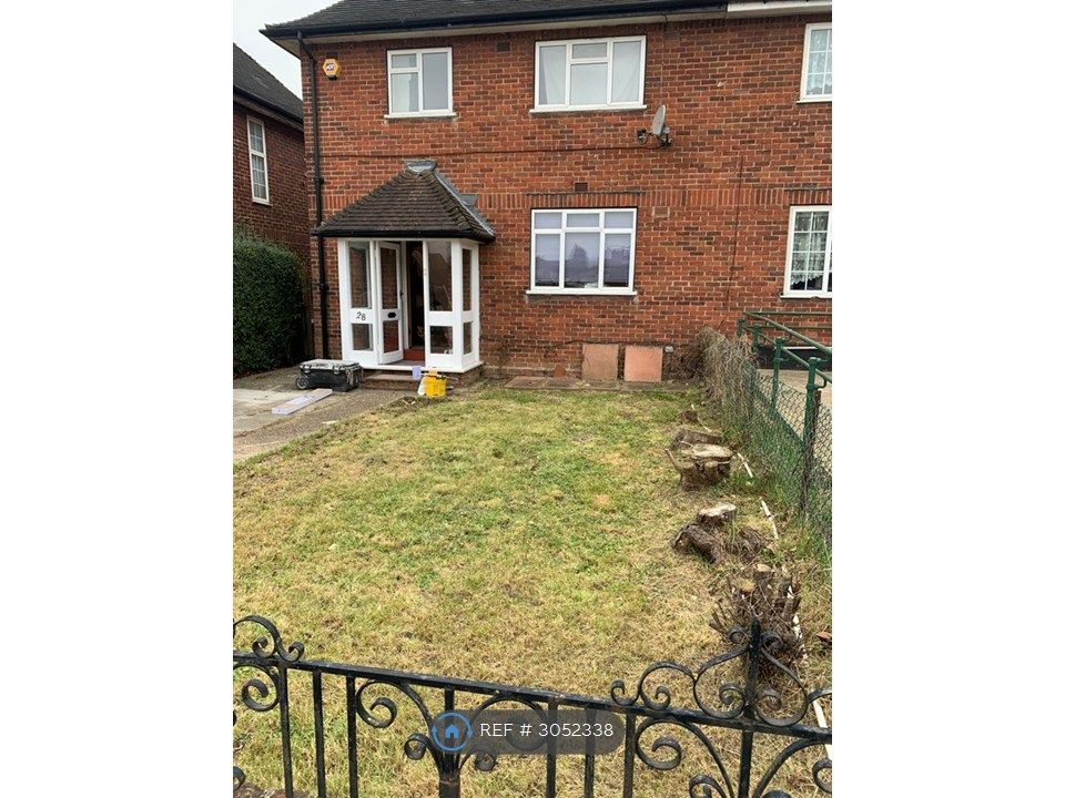 Property photo 2 of 19