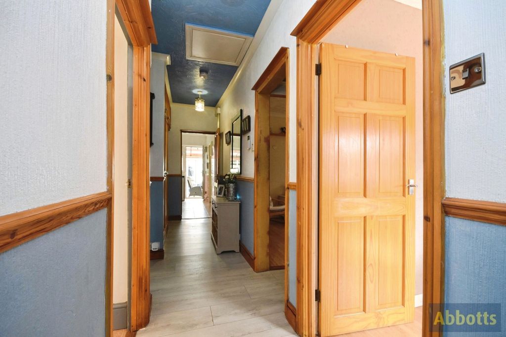 Property photo 2 of 24 Pbox-Img.Jpg