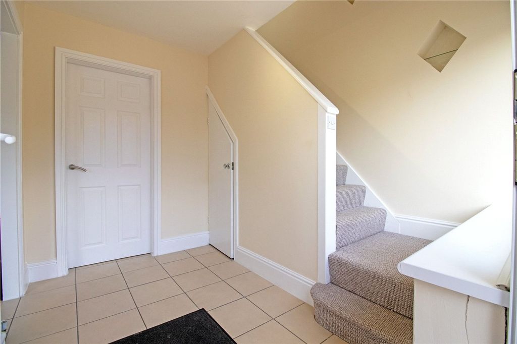 Property photo 2 of 14 Picture No. 24