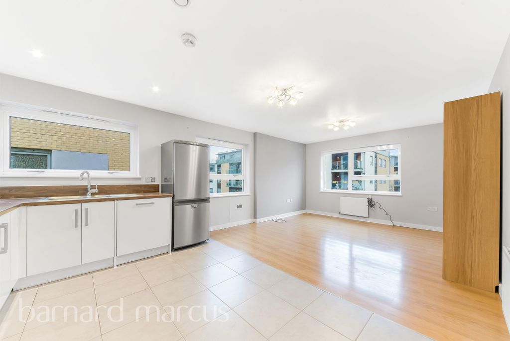 Property photo 2 of 7 Reception Room