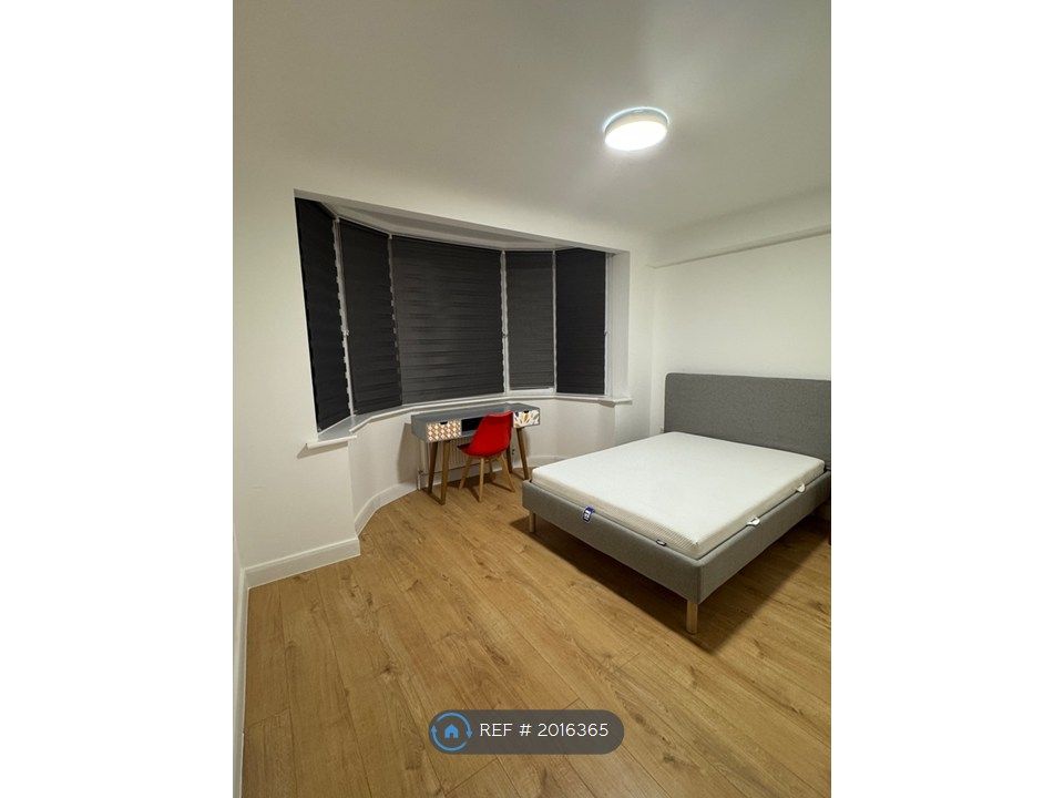 Property photo 1 of 15 Room1