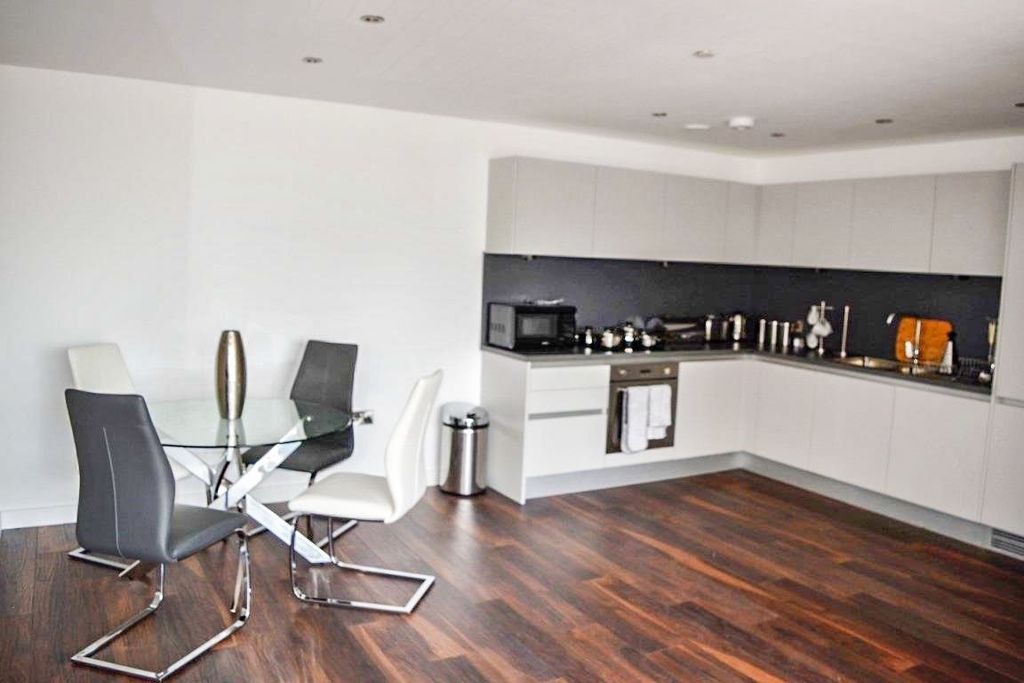 Property photo 2 of 12 Picture No. 03