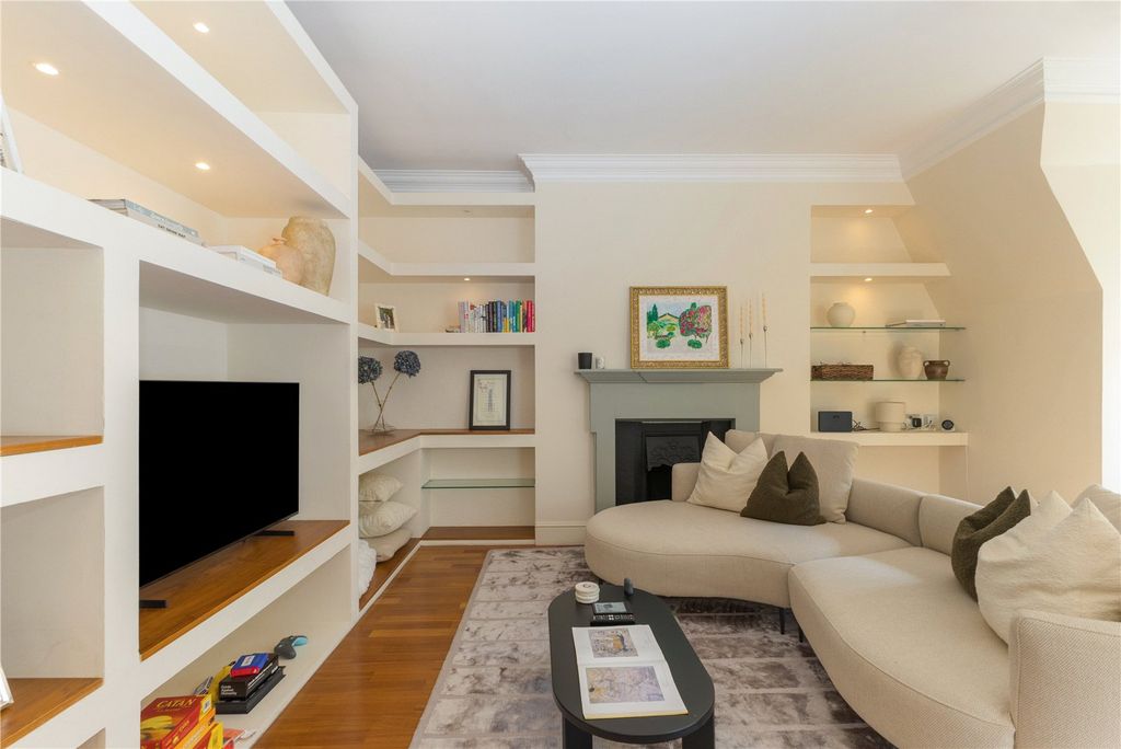 Property photo 3 of 9 Reception Room