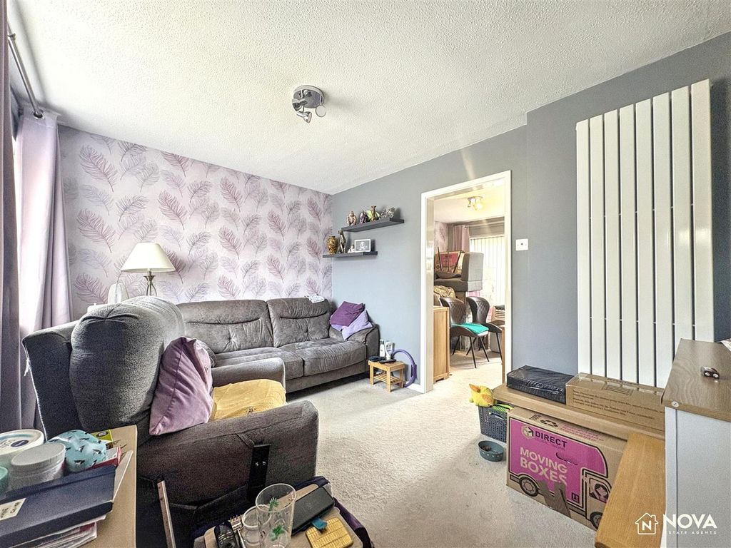 Property photo 2 of 12 Img_3422.Jpg
