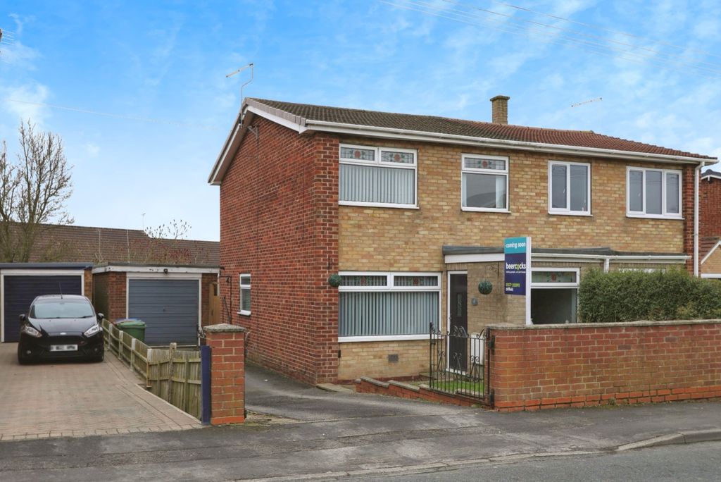 Property photo 1 of 14 3591912