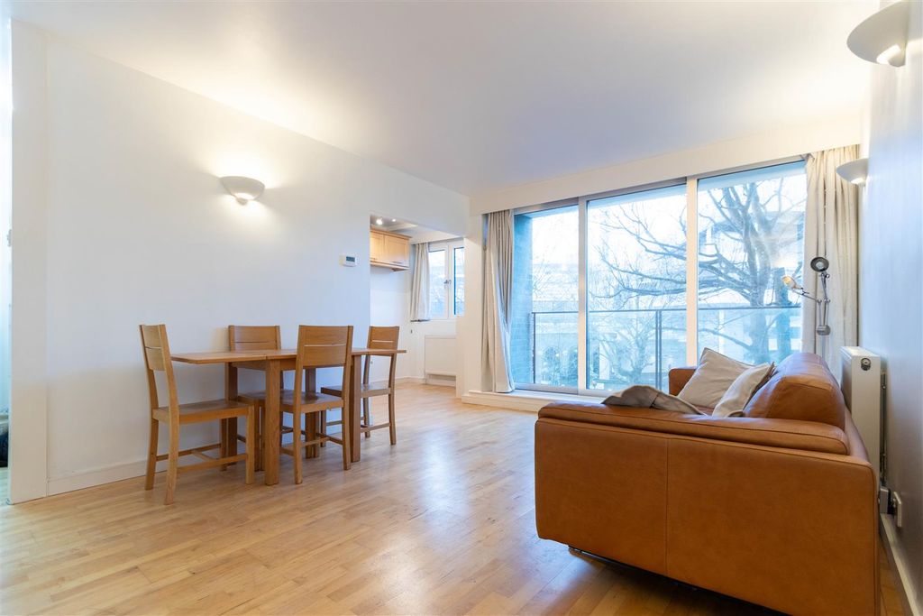 Property photo 1 of 6 Reception Room _.Jpg