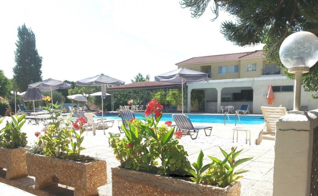 Property photo 3 of 7