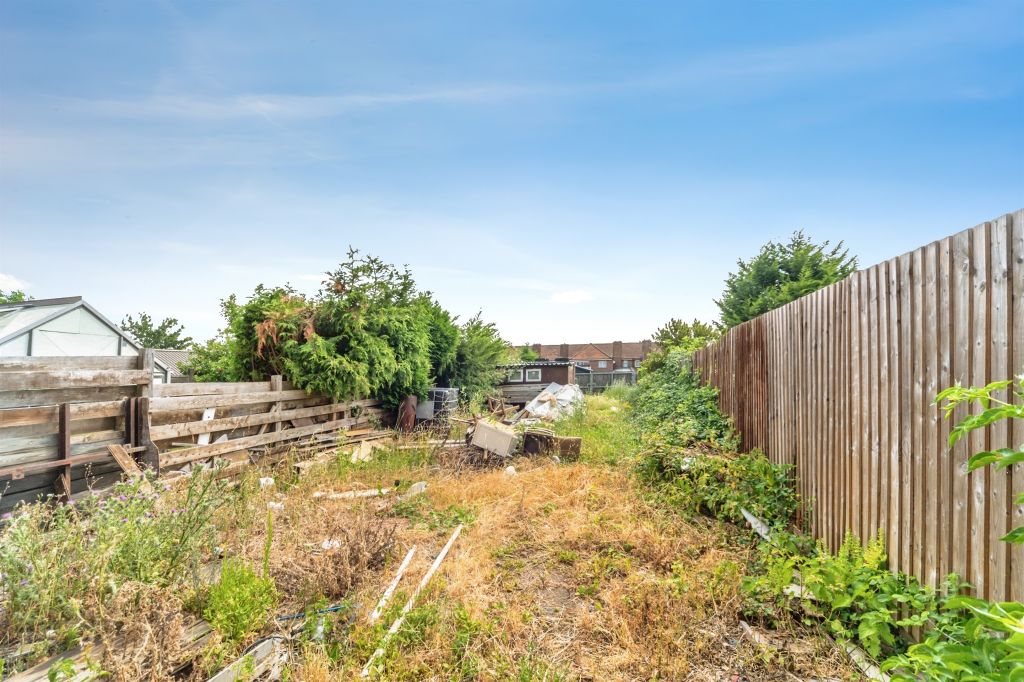 Property photo 3 of 14