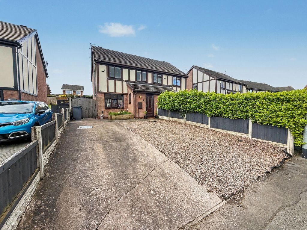 Property photo 1 of 14