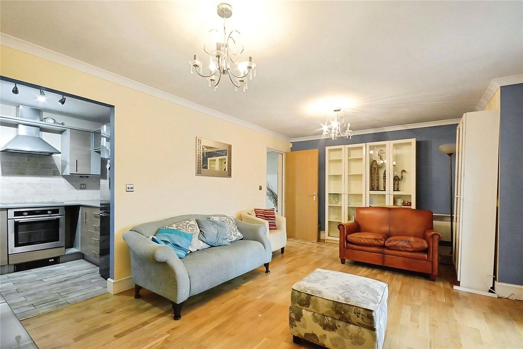 Property photo 3 of 8 Picture No. 03
