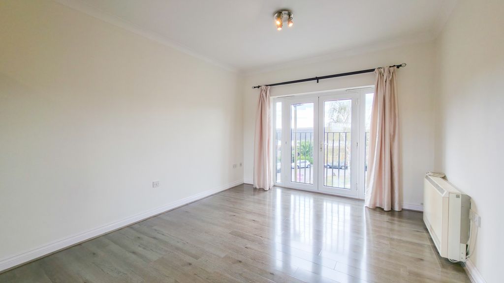 Property photo 3 of 14 20260328_130418