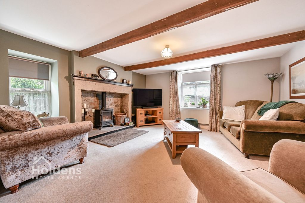 Property photo 2 of 29