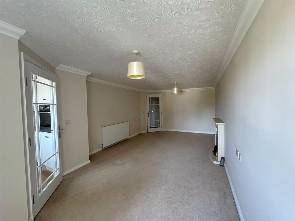 Property photo 2 of 17 Picture No. 04