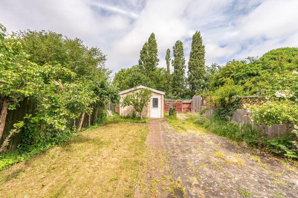 Property photo 2 of 14