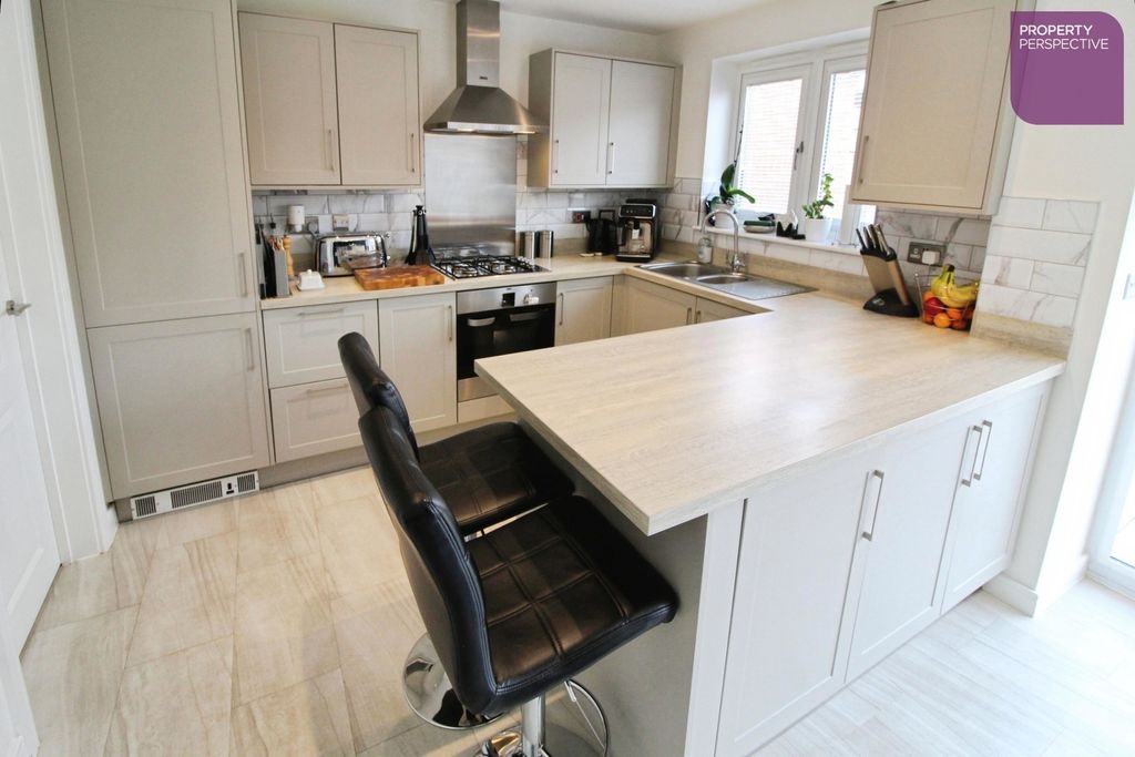 Property photo 3 of 17 Living Dining Kitchen