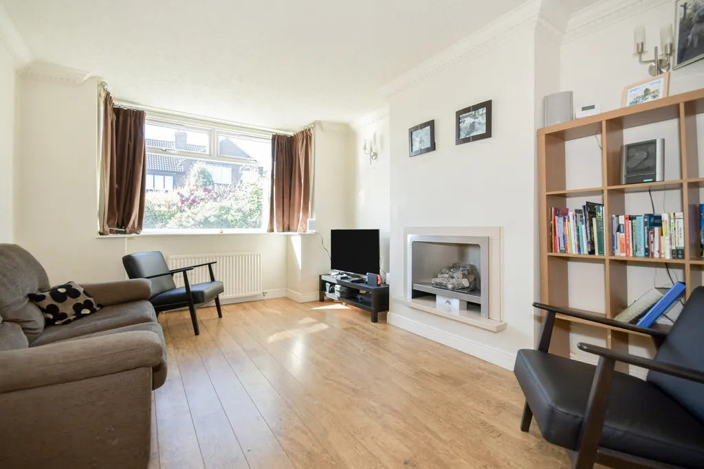 House in Sheffield, South Yorkshire - More