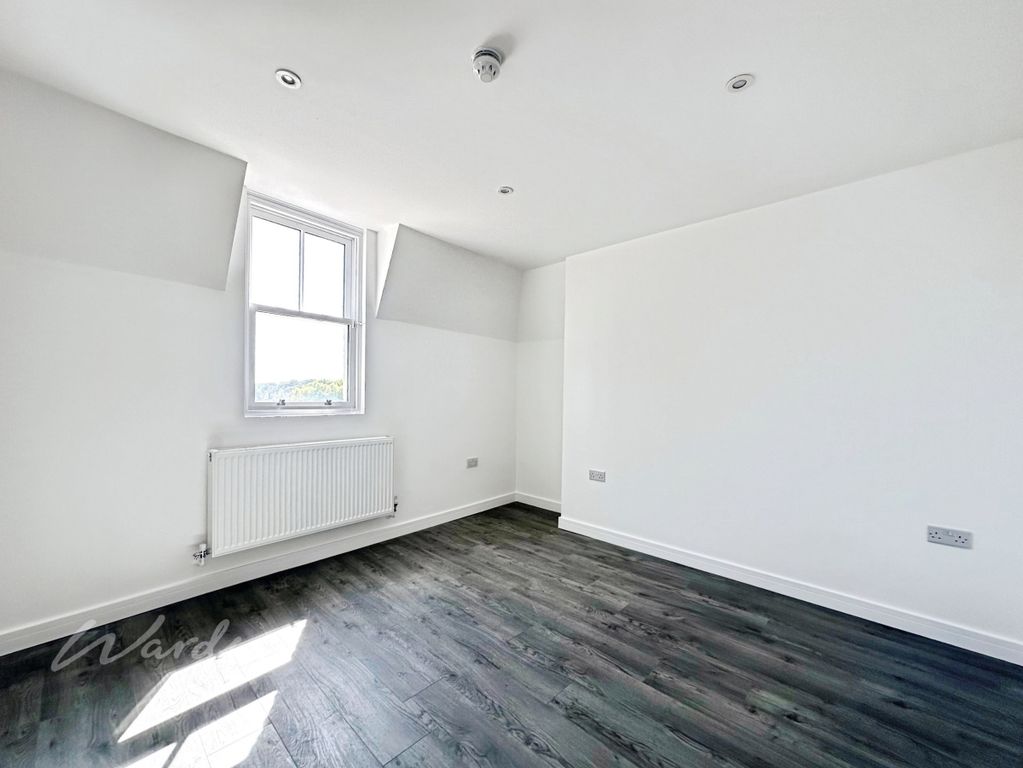 Property photo 2 of 8 Buenos Aries Bed ...