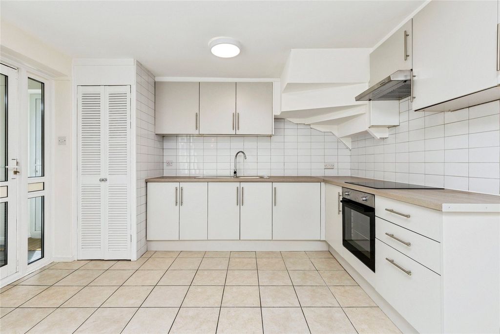 Property photo 2 of 26 Refurbished Kitchen