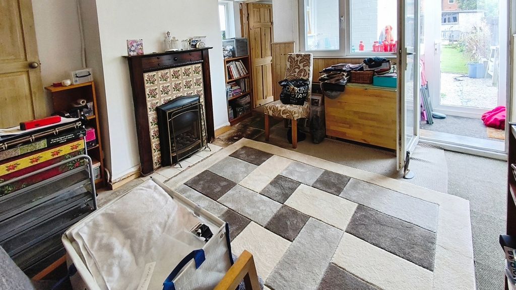 Property photo 3 of 15 Pbox-Img.Jpg