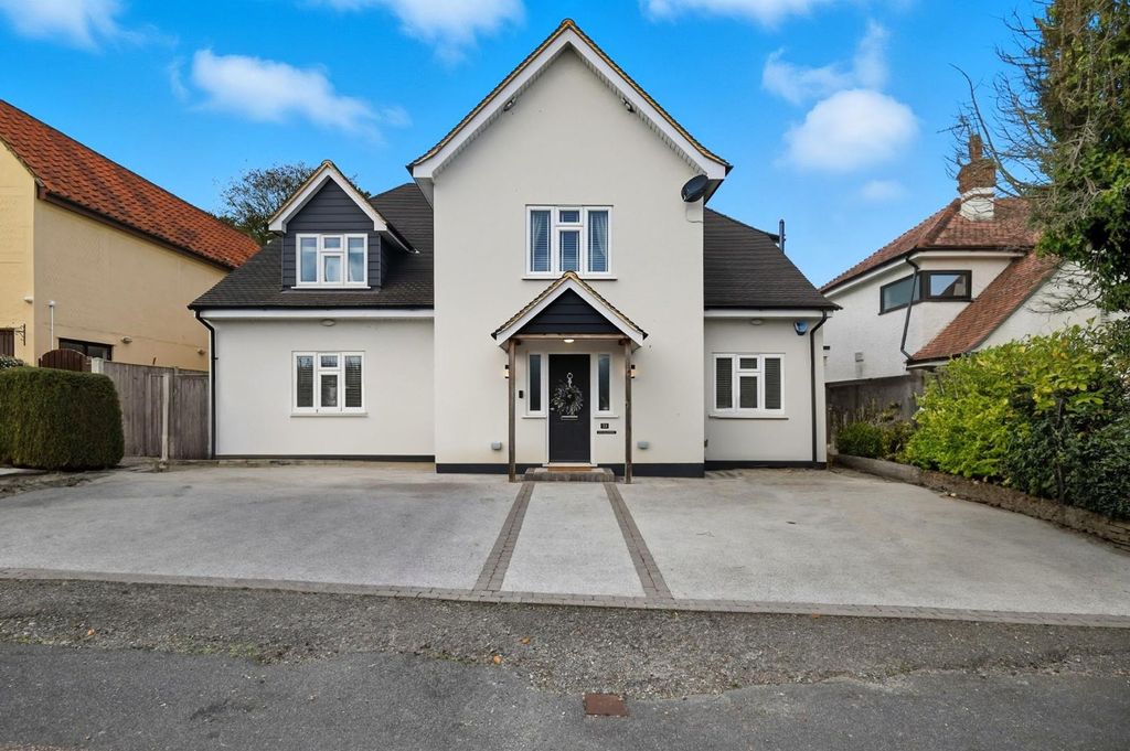 Property photo 1 of 36