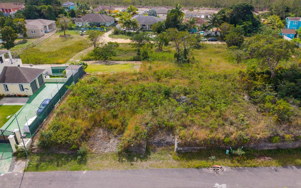 Property photo 3 of 9